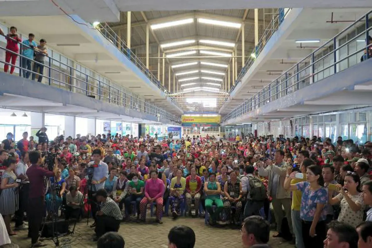 Adidas shoe best sale factory in vietnam